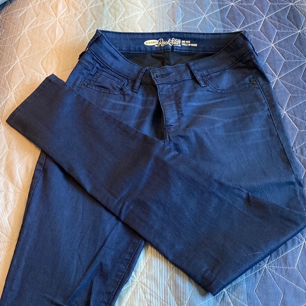 Old Navy Rock Star mid rise slacks Skinny size 6 Like New